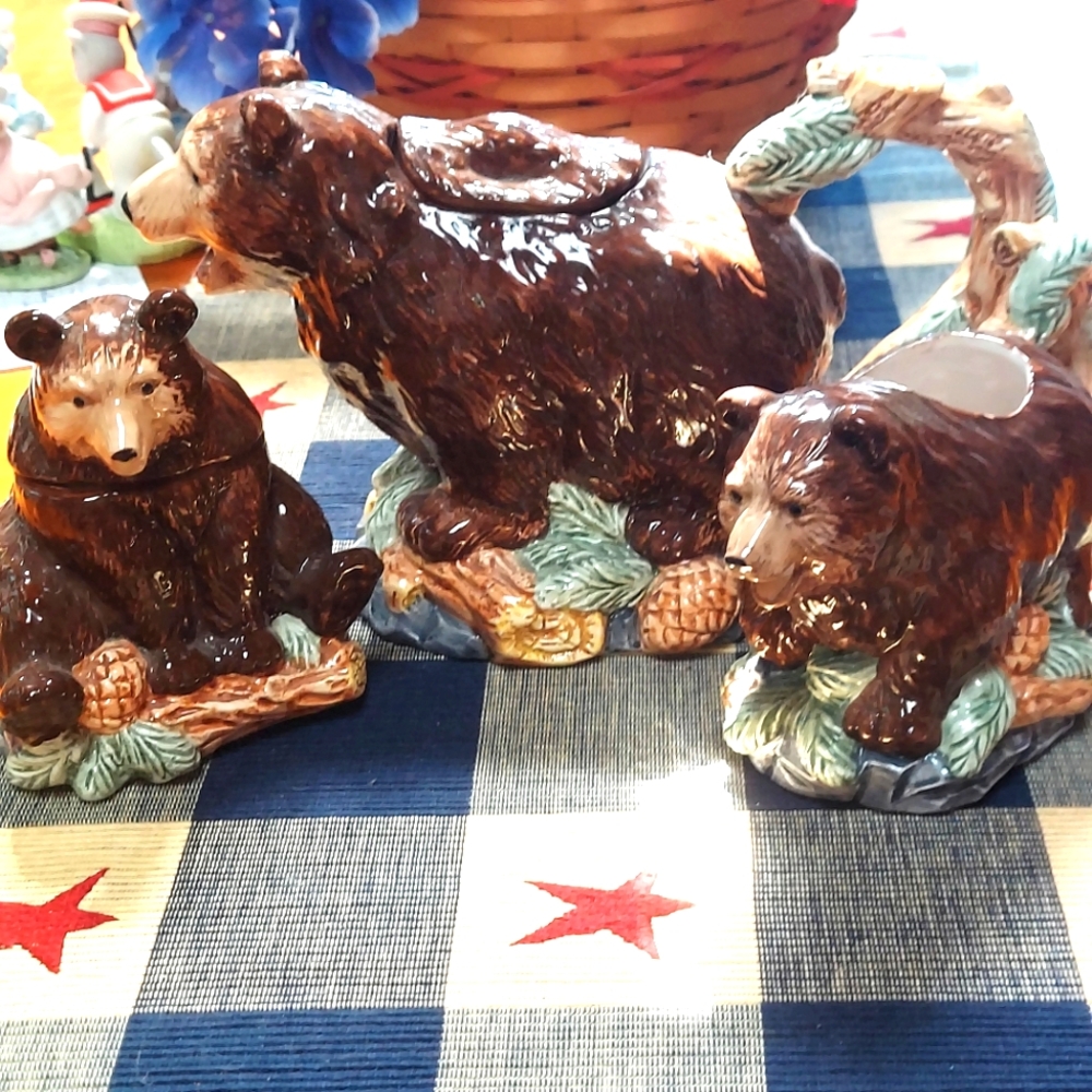 Fitz And Floyd 3 Piece Tea Set